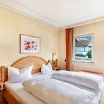 Vendégház Wein- Und Klimahotel Bergfriedel Bühlertal