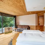 Wein- Und Klimahotel Bergfriedel