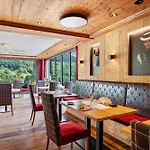 Wein- Und Klimahotel Bergfriedel Bühlertal