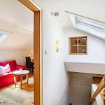 Wein- Und Klimahotel Bergfriedel 3*