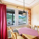 Wein- Und Klimahotel Bergfriedel Gasthuis