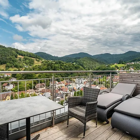 Wein- Und Klimahotel Bergfriedel 3*