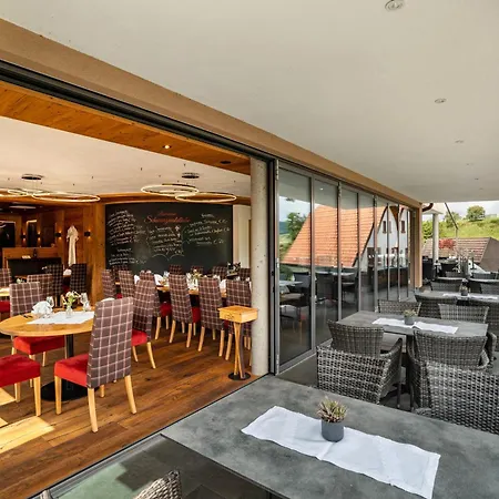 Wein- Und Klimahotel Bergfriedel Pensión Bühlertal