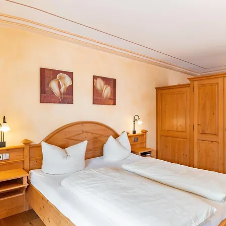 Wein- Und Klimahotel Bergfriedel Pensión