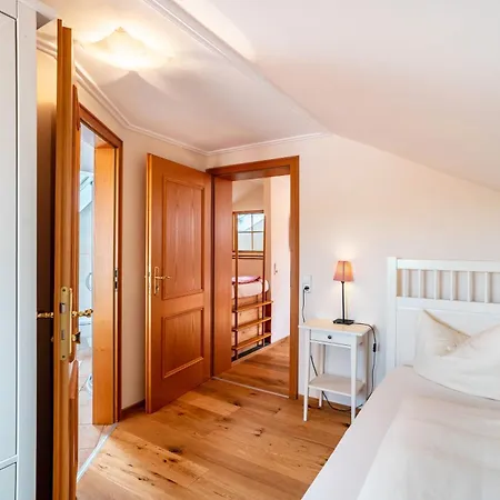 Pensión Wein- Und Klimahotel Bergfriedel 3*