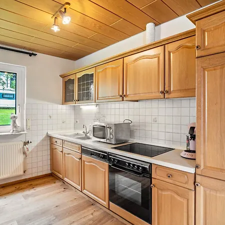 Pensión Wein- Und Klimahotel Bergfriedel 3*