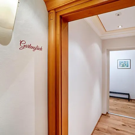 Pensión Wein- Und Klimahotel Bergfriedel Bühlertal