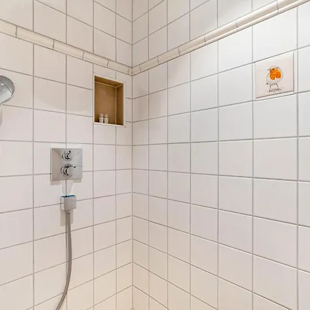 Wein- Und Klimahotel Bergfriedel ゲストハウス 3*