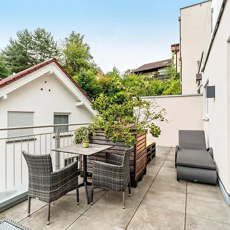 ゲストハウス Wein- Und Klimahotel Bergfriedel 3*