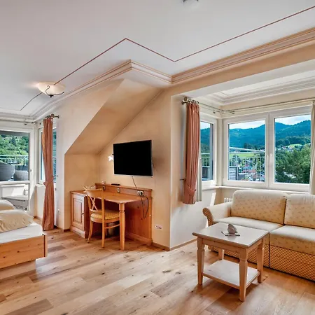 Wein- Und Klimahotel Bergfriedel ゲストハウス Bühlertal