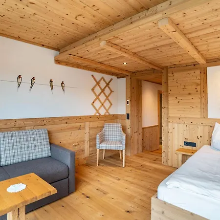 Wein- Und Klimahotel Bergfriedel