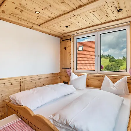 Wein- Und Klimahotel Bergfriedel 3*