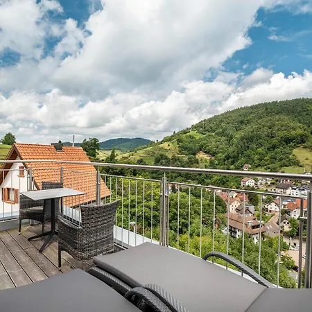 Wein- Und Klimahotel Bergfriedel 3*