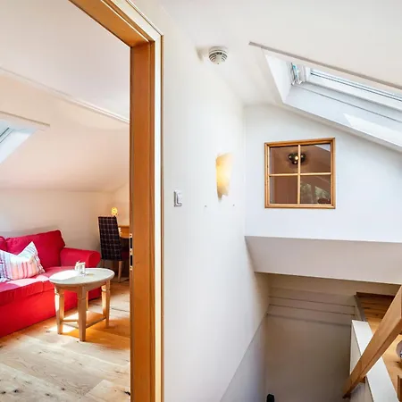 Πανσιόν Wein- Und Klimahotel Bergfriedel 3*