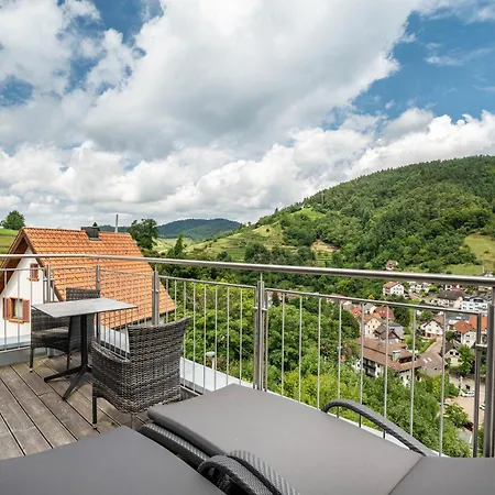 Maison d'hôtes Wein- Und Klimahotel Bergfriedel 3*