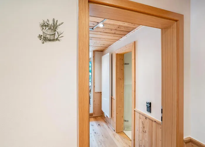 Pensionat Wein- Und Klimahotel Bergfriedel 3*