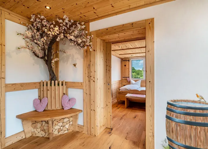 Wein- Und Klimahotel Bergfriedel Pensionat