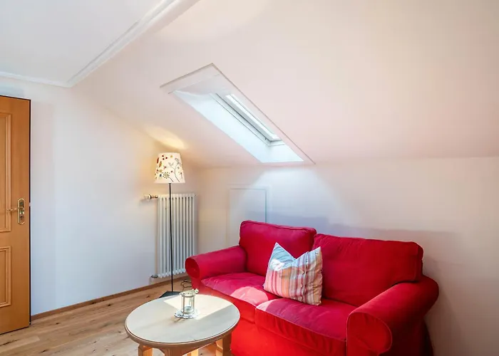 Wein- Und Klimahotel Bergfriedel Pensionat