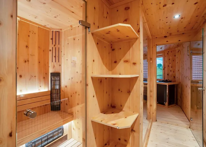 Wein- Und Klimahotel Bergfriedel Pensionat 3*