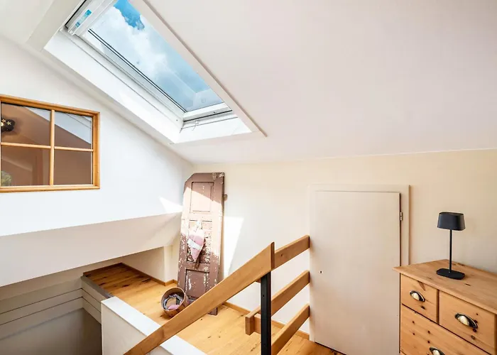 Pensionat Wein- Und Klimahotel Bergfriedel