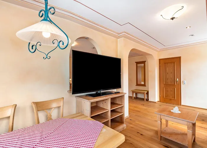 Wein- Und Klimahotel Bergfriedel 3* Bühlertal